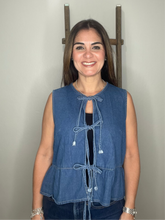 Cargar imagen en el visor de la galería, Denim Bow-tie Top With Peplum Hem
