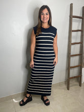 Cargar imagen en el visor de la galería, Sleeveless Stripe Sweater Midi Side Slit Dress
