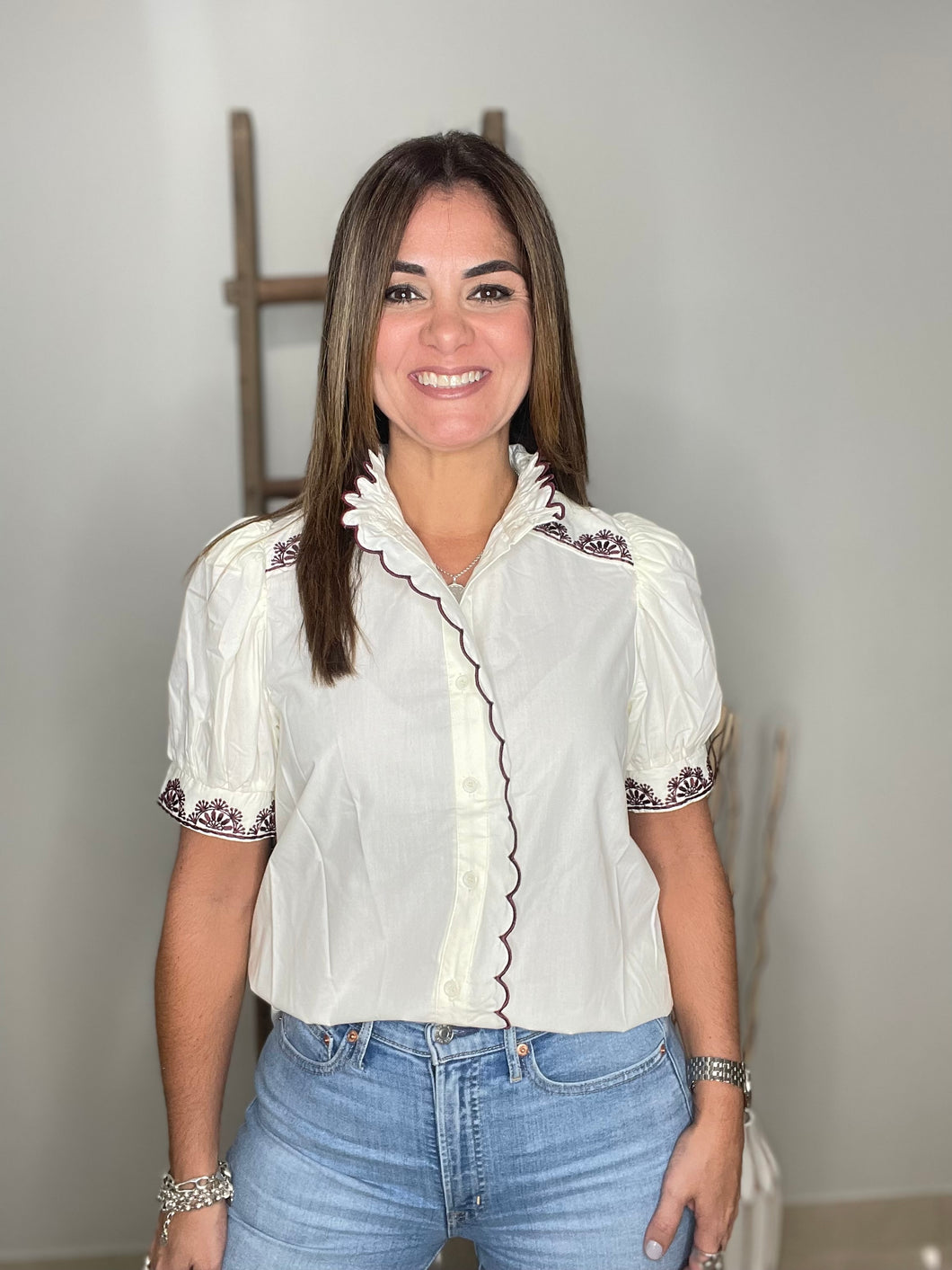 Solid embroidered short puff sleeve top