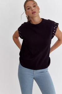 Solid short studded top