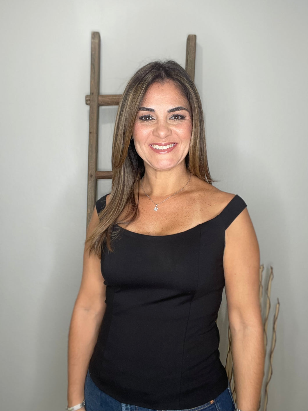 Off Shoulder Fitted Top - Black