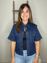 Cargar imagen en el visor de la galería, Button Down Denim Jacket
