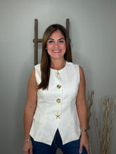Cargar imagen en el visor de la galería, Solid sleeveless top

