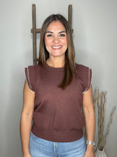 Cargar imagen en el visor de la galería, Pearl Trim Sleeveless Knit Sweater Top
