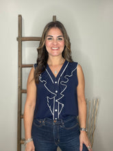 Cargar imagen en el visor de la galería, Solid V-neck sleeveless top
