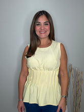 Cargar imagen en el visor de la galería, Pleated Peplum Sleeveless Top
