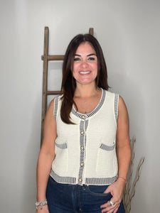 Solid sleeveless sweater vest top