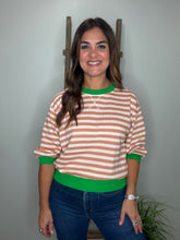 Cargar imagen en el visor de la galería, Striped half sleeve knit top
