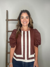 Cargar imagen en el visor de la galería, Solid elbow-length draped sleeve top
