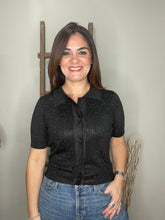 Cargar imagen en el visor de la galería, STONE BUTTON UP TOP
