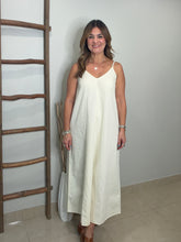 Cargar imagen en el visor de la galería, Dyed V-Neck Loose Maxi Dress
