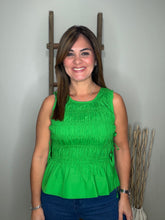 Cargar imagen en el visor de la galería, Solid sleeveless top
