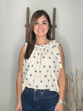 Cargar imagen en el visor de la galería, POLKA DOT TIE-SHOULDER SLEEVELESS BLOUSE
