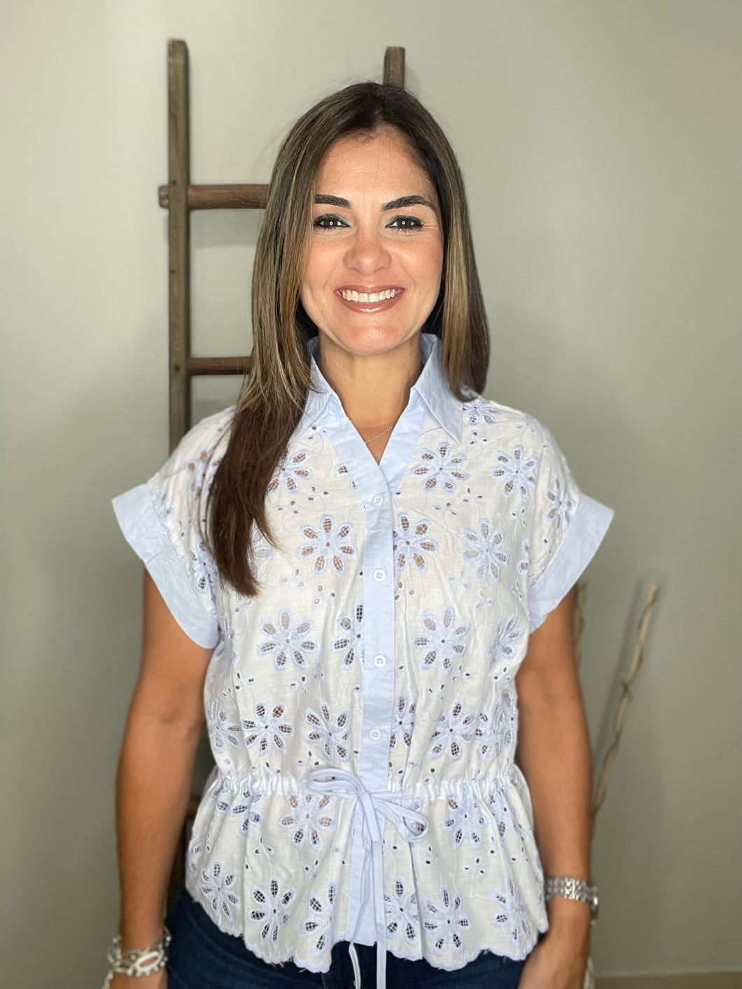 Floral Detail Keyhole Button Shirt