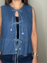 Cargar imagen en el visor de la galería, Denim Bow-tie Top With Peplum Hem
