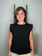 Cargar imagen en el visor de la galería, Solid cap sleeve top
