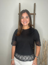 Cargar imagen en el visor de la galería, Lace Tee

