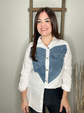 Cargar imagen en el visor de la galería, Denim Patchwork Color-block Shirt
