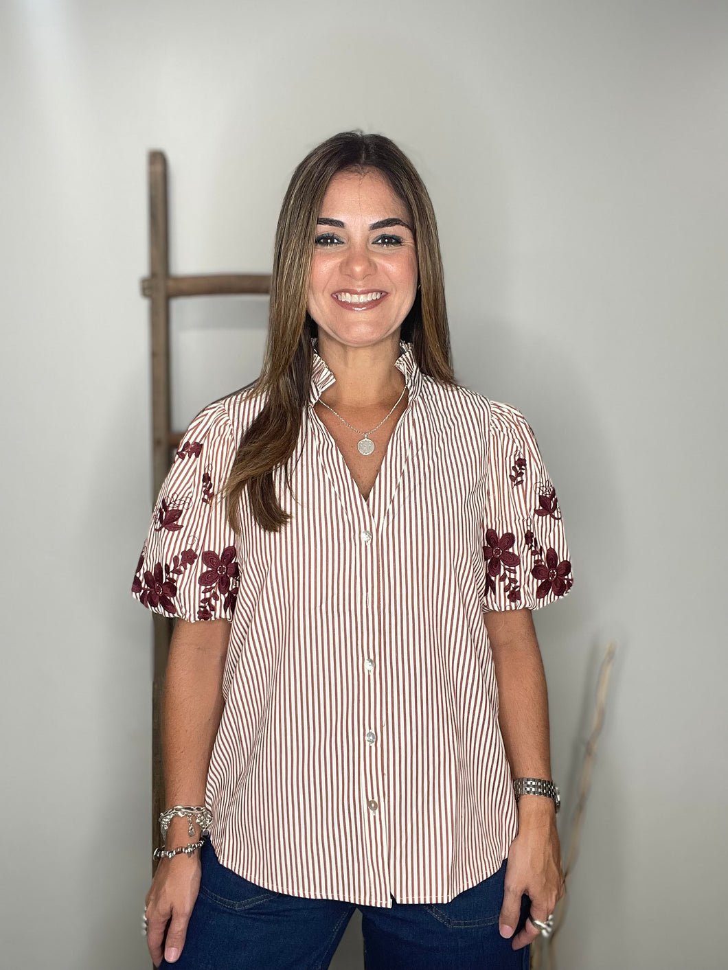 Stripe pattern button front top
