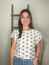 Cargar imagen en el visor de la galería, Crew neck embroidered top
