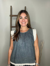 Cargar imagen en el visor de la galería, DENIM SLEEVELESS BLOUSE WITH LACE TRIM
