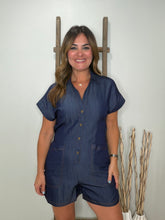 Cargar imagen en el visor de la galería, Relaxed Button Front Romper

