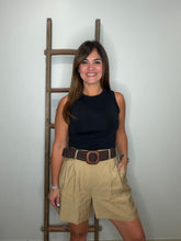 Cargar imagen en el visor de la galería, Solid front shorts
