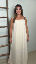 Cargar imagen en el visor de la galería, Cord Detail Smocking Maxi Dress
