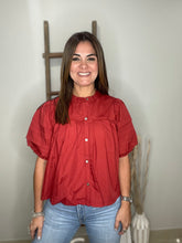 Cargar imagen en el visor de la galería, Solid pintuck short puff sleeve top
