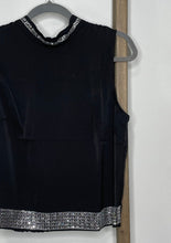 Cargar imagen en el visor de la galería, Embellished Top
