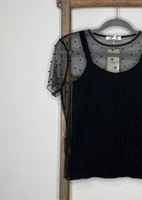 Cargar imagen en el visor de la galería, Pearl Beaded Sheer Mesh Short Sleeve Top
