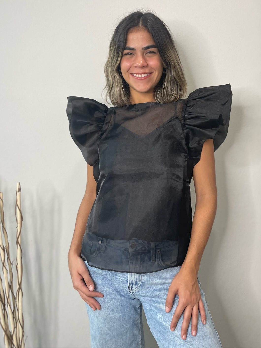 ORGANZA RUFFLE SHOULDER TOP - BLACK